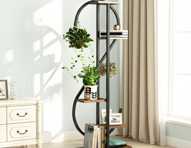 تیارا اِس
